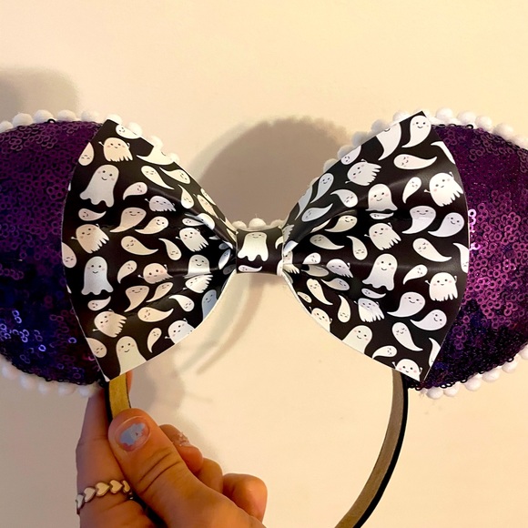 Purple sequin mouse ears, mouse ears, Minnie Mouse - Picture 2 of 5